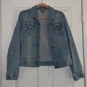 Women’s denim jacket